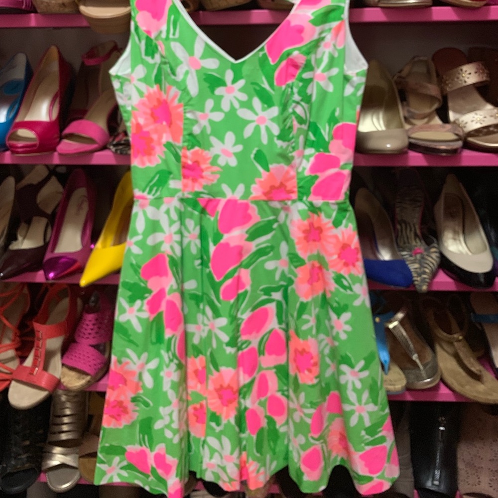 Lilly Pulitzer Dress size 2 EUC
